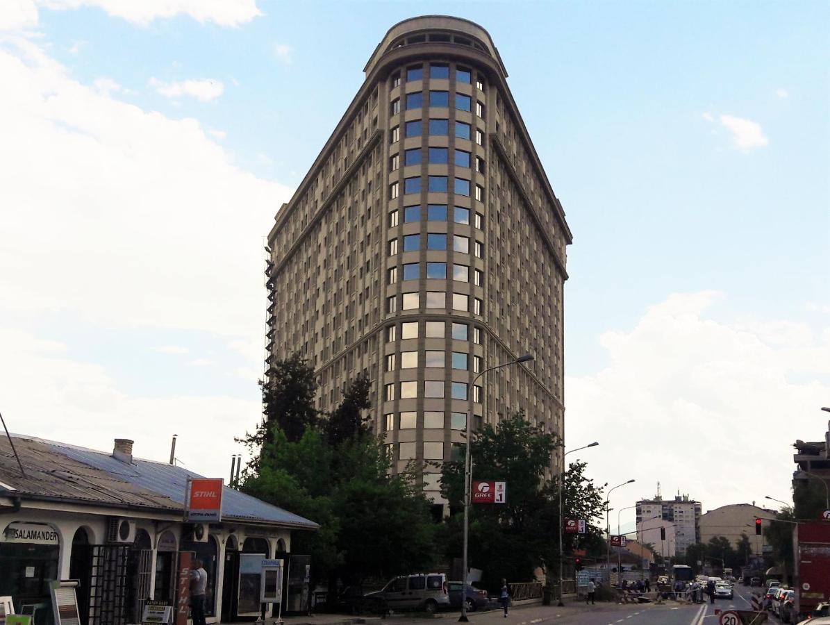 Dow Apartments - Luxury 13Th Floor, Parking Skopje Luaran gambar